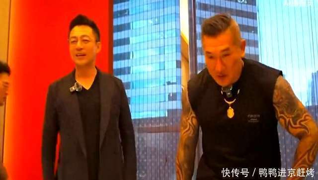 JackeyLove重返赛场，败北首场状态出色，拜仁观众沸腾！